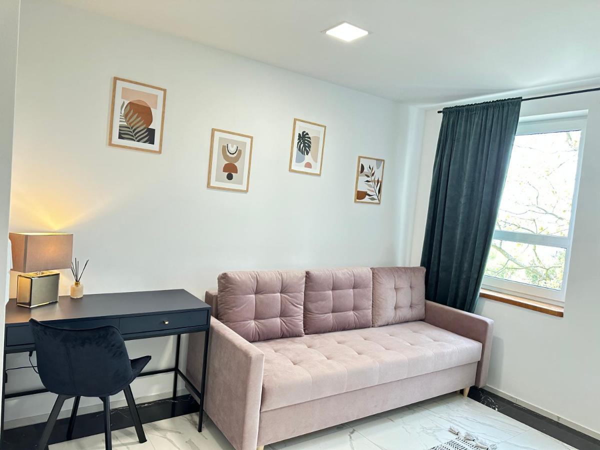 Moveen! Wynajem Apartamentow We Wroclawiu! 10 Minut Od Centrum Exterior foto